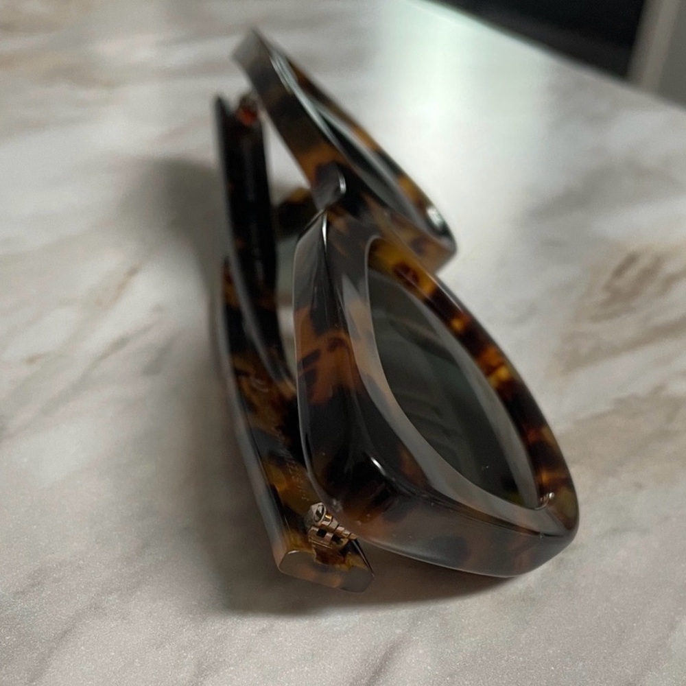 Stella McCartney Brown Tortoise Sunglasses SC40026I 53N BIO LENS & BIO ACETATE - Picture 6 of 6